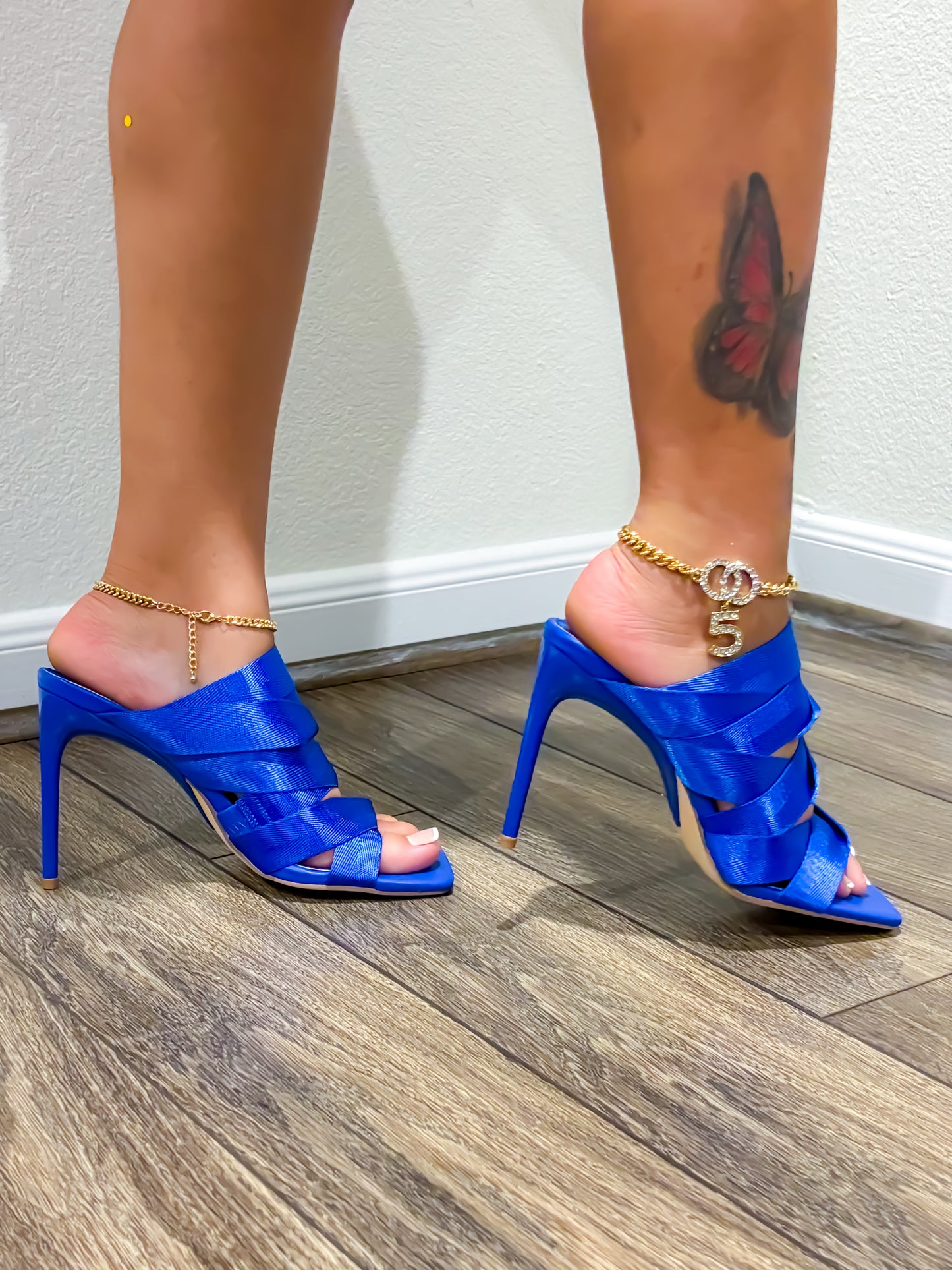 Mia Royal Blue