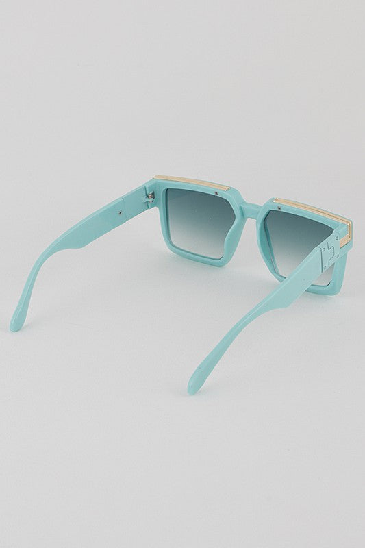 HOT GAL Baby Blue