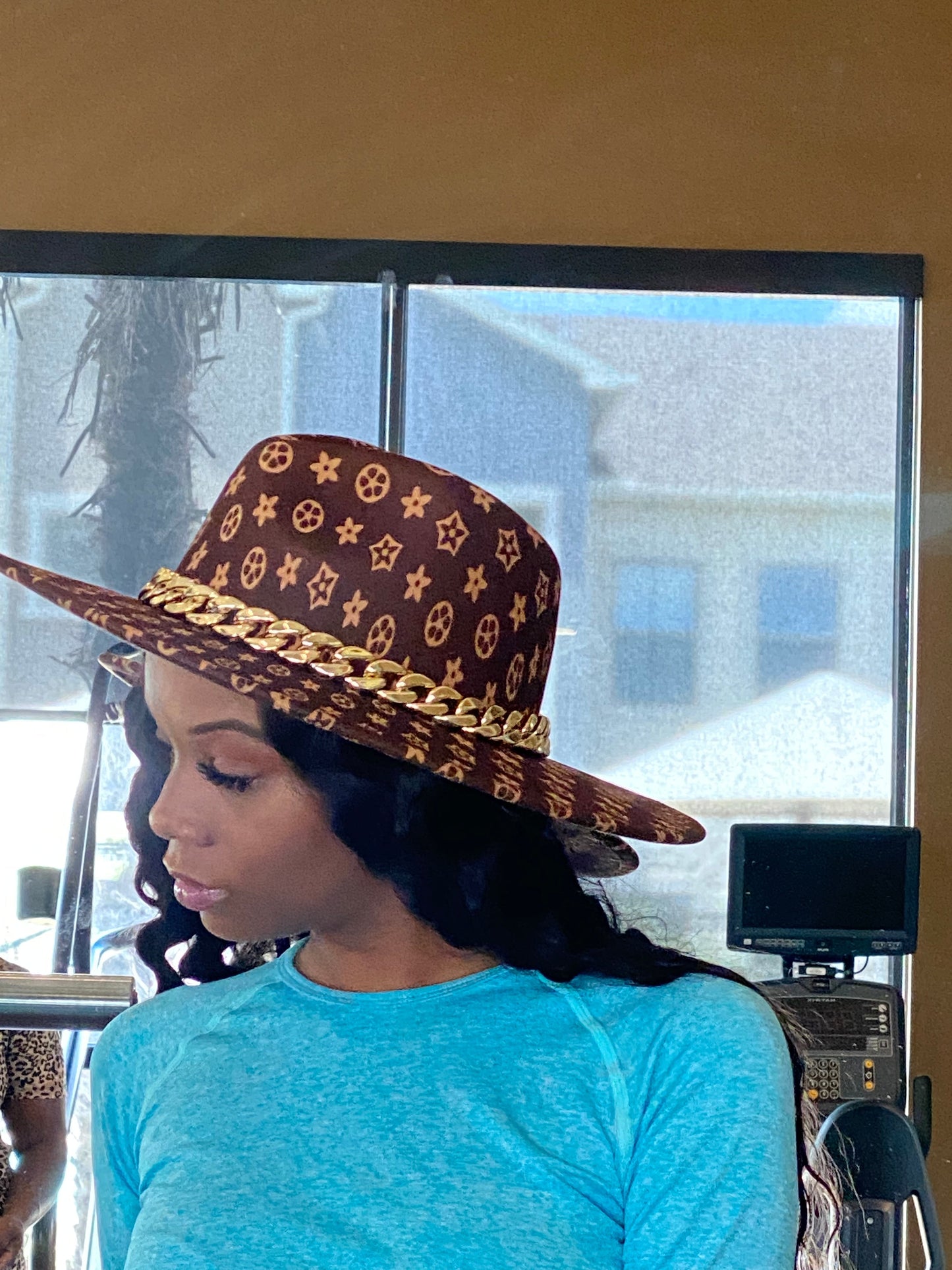 Luxury Chain Fedora Brown BG