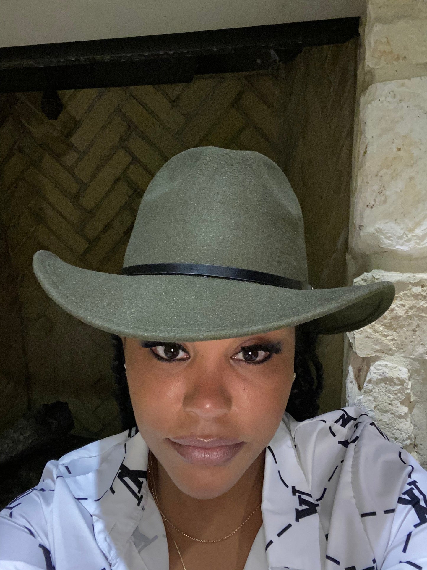 Fedora Olive