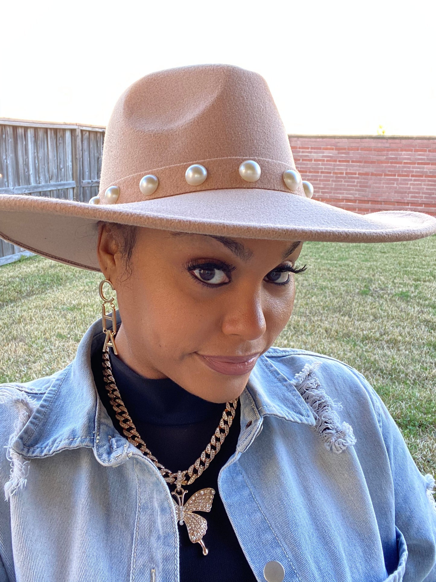 Pearly Fedora Nd