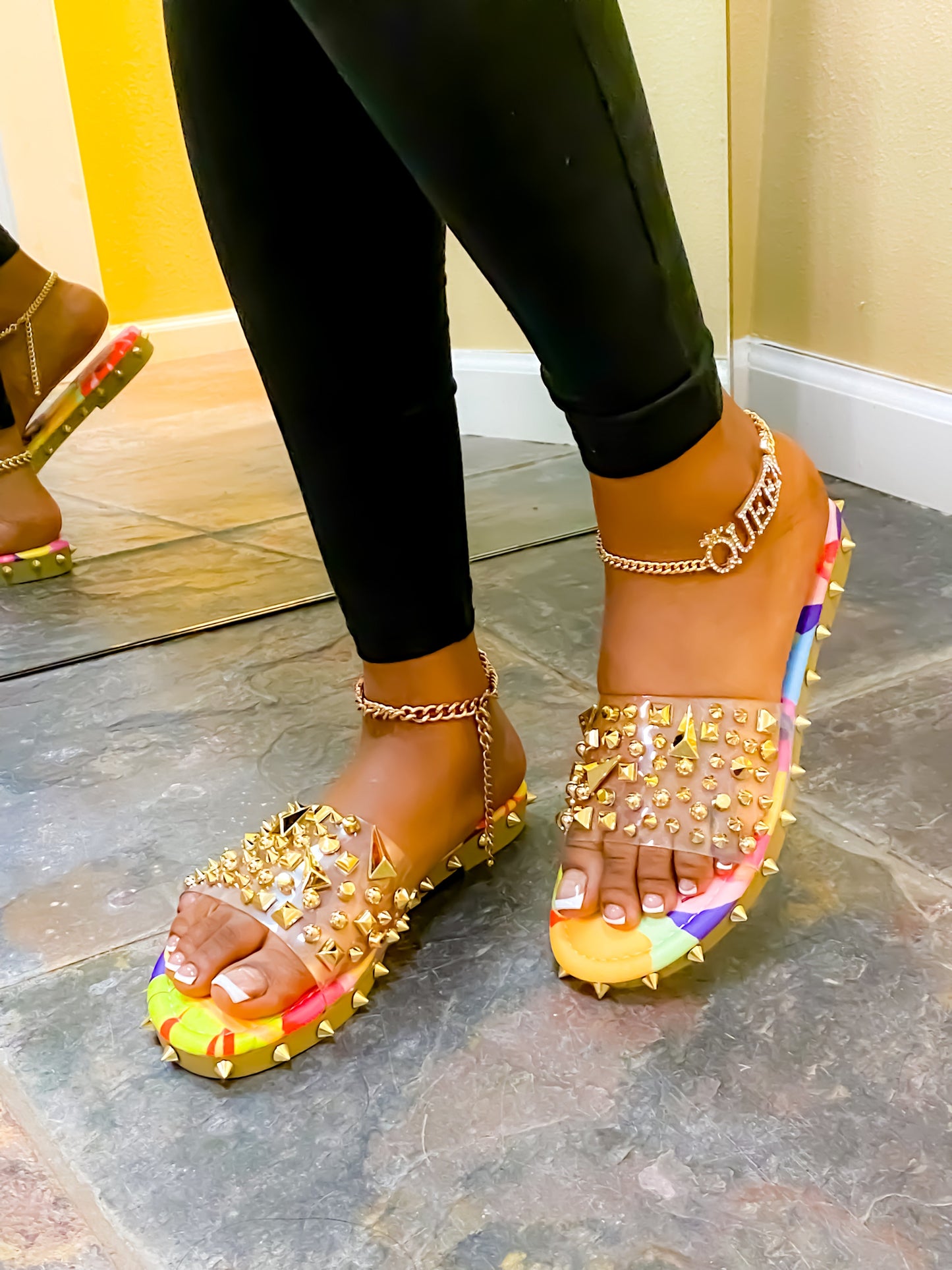 Glassy Heat Print Sandals