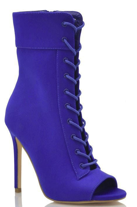 Chic Babe Royal