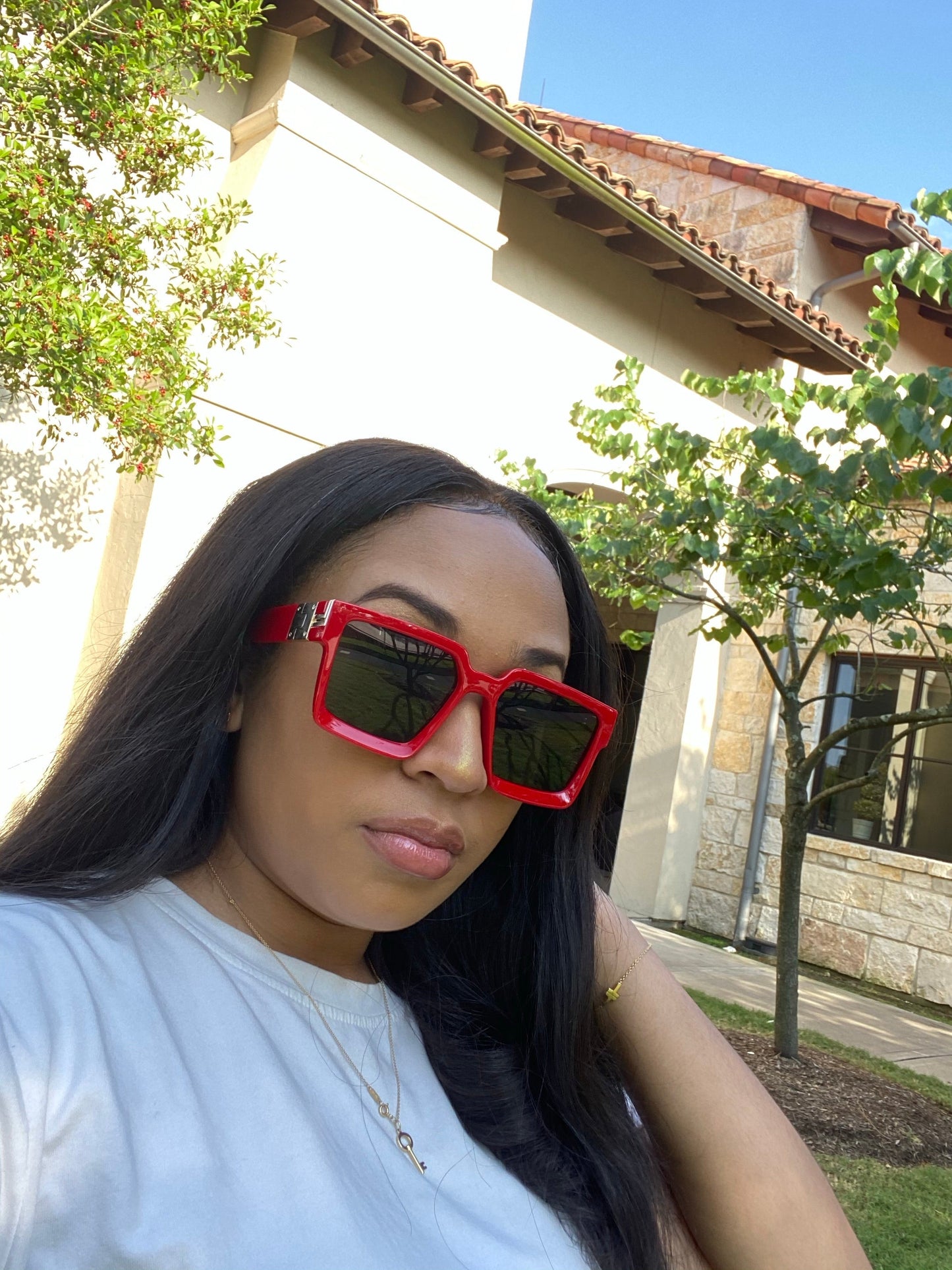 HOT GAL Red