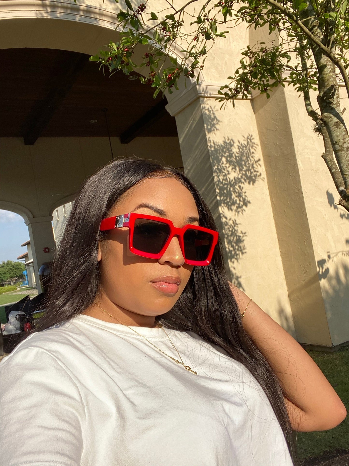 HOT GAL Red