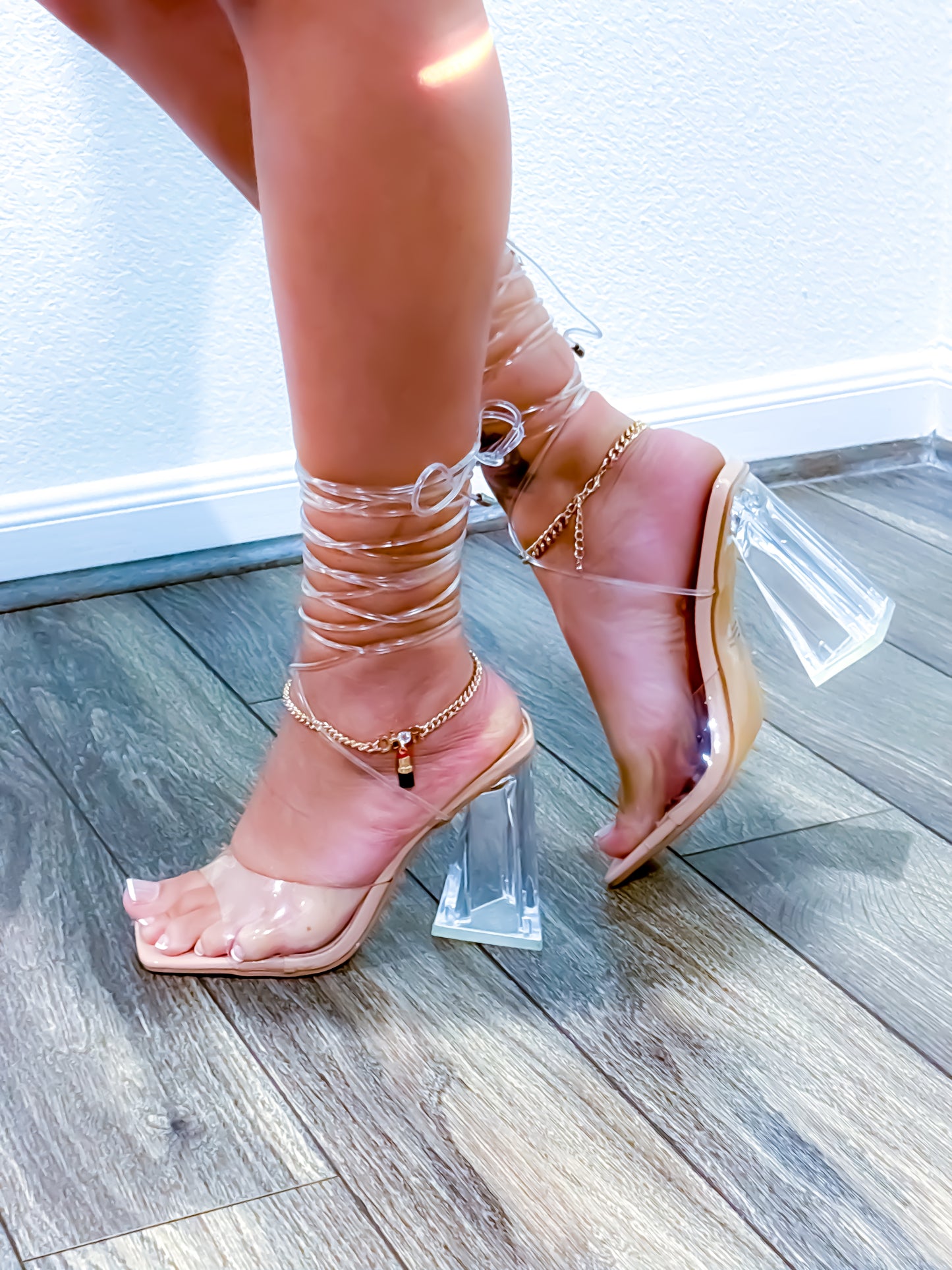 Swag Clear Heel