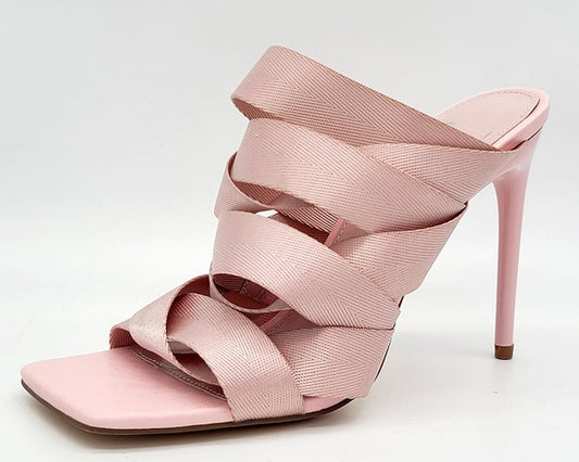 Mia Beige