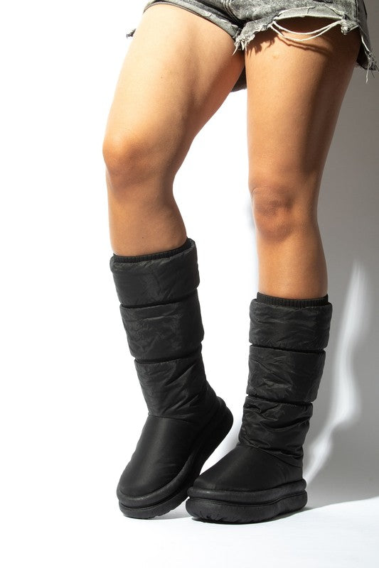 Chic Snow Boots Black