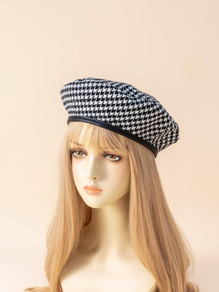 Houndstooth Beret